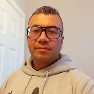 Meet your Posher, Nikolas